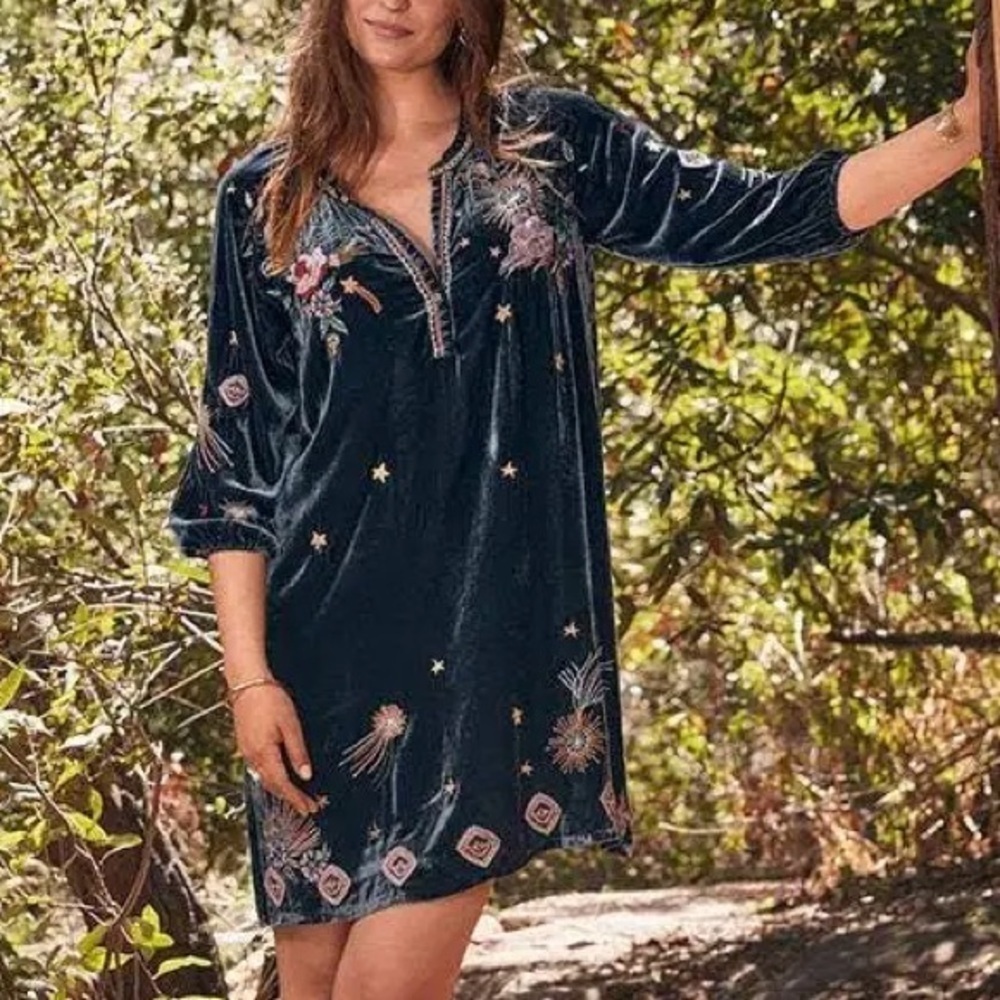 Johnny Was embroidered Selah Celestial Velvet Puff Sleeve Raglan Dress NWT RARE - Picture 10 of 16